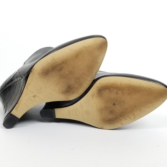 Ann Taylor Wedge Ankle Booties Zippered Sz 5.5 - Picture 5 of 5